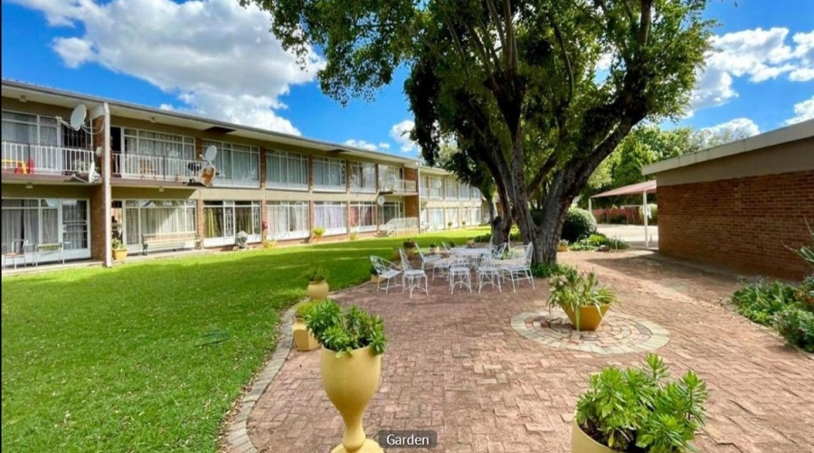 2 Bedroom Property for Sale in Flamwood North West